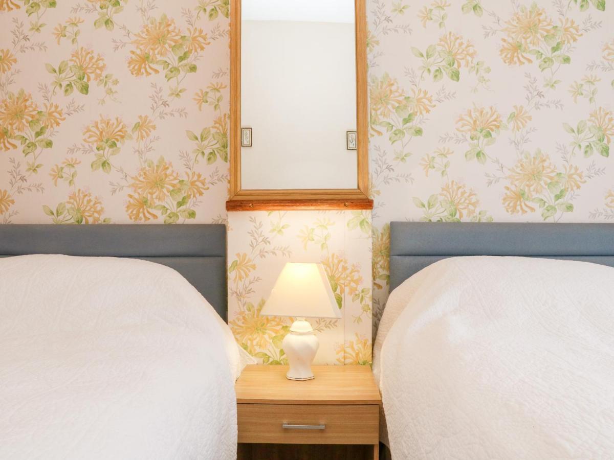 Claire'S Cottage Poughill  ภายนอก รูปภาพ