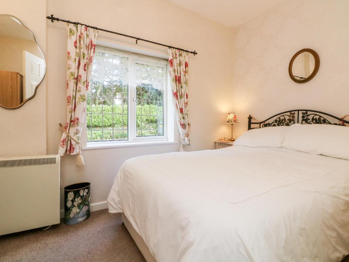 Claire'S Cottage Poughill  ภายนอก รูปภาพ