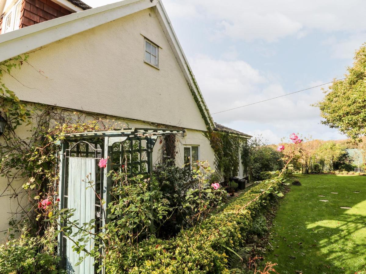Claire'S Cottage Poughill  ภายนอก รูปภาพ