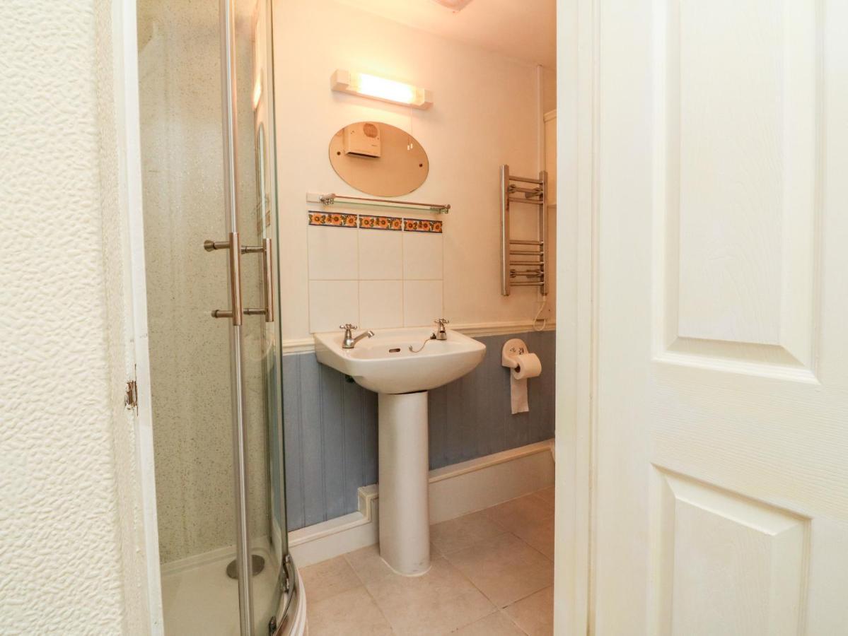 Claire'S Cottage Poughill  ภายนอก รูปภาพ